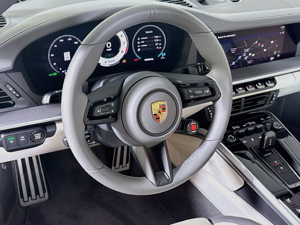 Certified 2026 Porsche 911 Targa 4 GTS AWD/4WD image 12