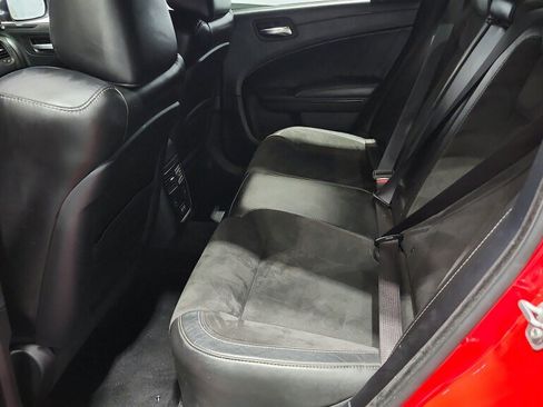 Used 2020 Dodge Charger R/T w/ Plus Group RWD image 33
