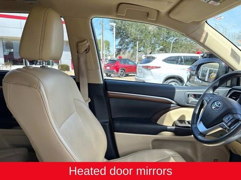 Used 2019 Toyota Highlander Limited Platinum image 15