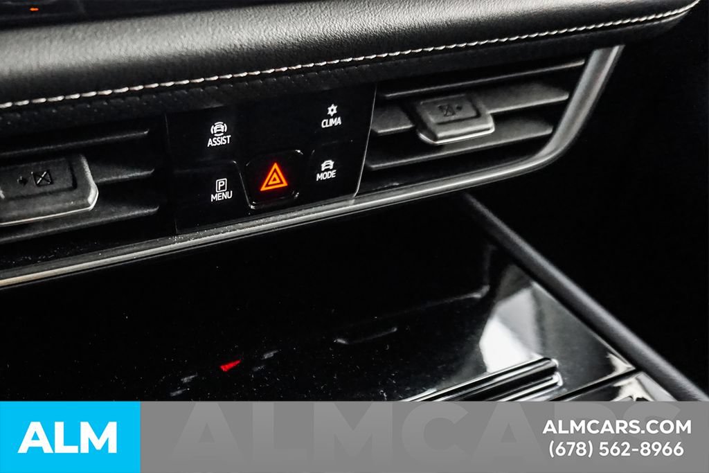Used 2025 Volkswagen Atlas SE FWD image 40