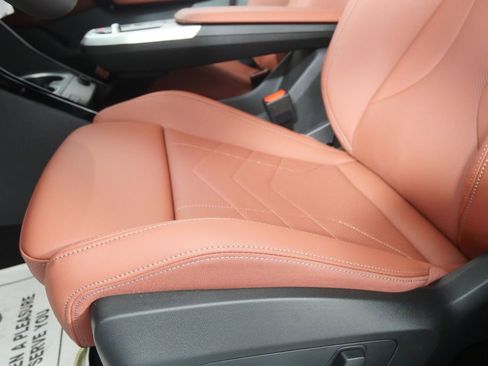 New 2026 BMW X2 xDrive28i w/ Technology Package AWD/4WD image 9