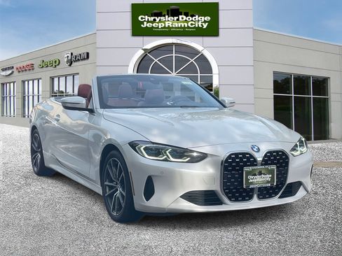 Used 2022 BMW 430i xDrive Convertible w/ Premium Package 2 image 4