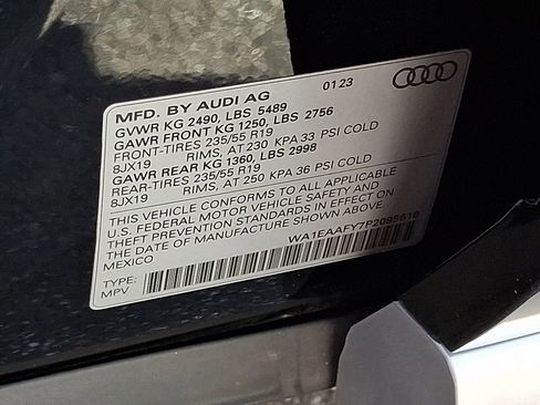 Used 2023 Audi Q5 2.0T Premium Plus w/ Premium Plus Package AWD/4WD image 29