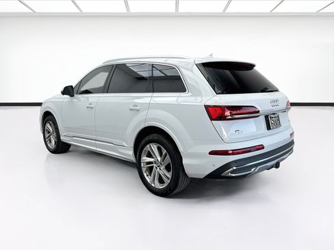Used 2020 Audi Q7 3.0T Premium Plus w/ Premium Plus Package AWD/4WD image 6