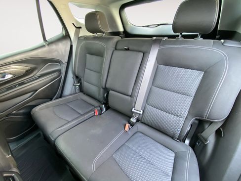 Used 2022 GMC Terrain SLE w/ Driver Convenience Package image 24