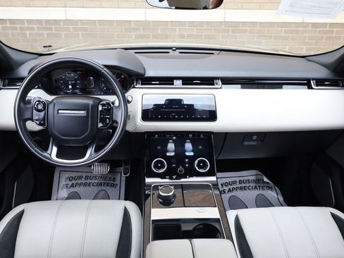 Used 2019 Land Rover Range Rover Velar R-Dynamic SE image 30