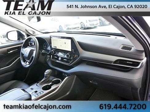 Used 2023 Toyota Highlander Limited AWD/4WD image 10