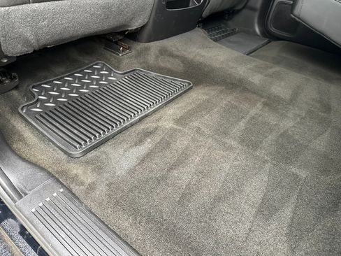 Used 2018 Chevrolet Silverado 2500 LTZ w/ Duramax Plus Package image 21