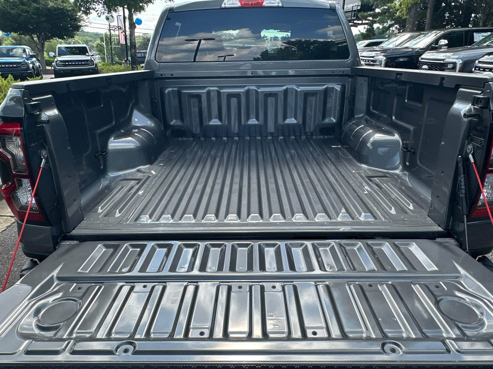 New 2026 Ford Ranger XLT w/ Black Appearance Package AWD/4WD image 19