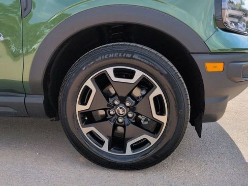Certified 2024 Ford Bronco Sport Outer Banks w/ Tech Package AWD/4WD image 12