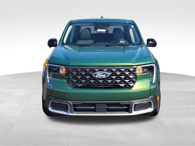Used 2025 Ford Maverick Lariat AWD/4WD image 2