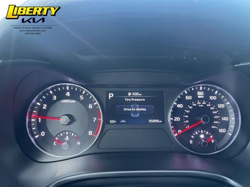 Used 2023 Kia Forte LXS image 12