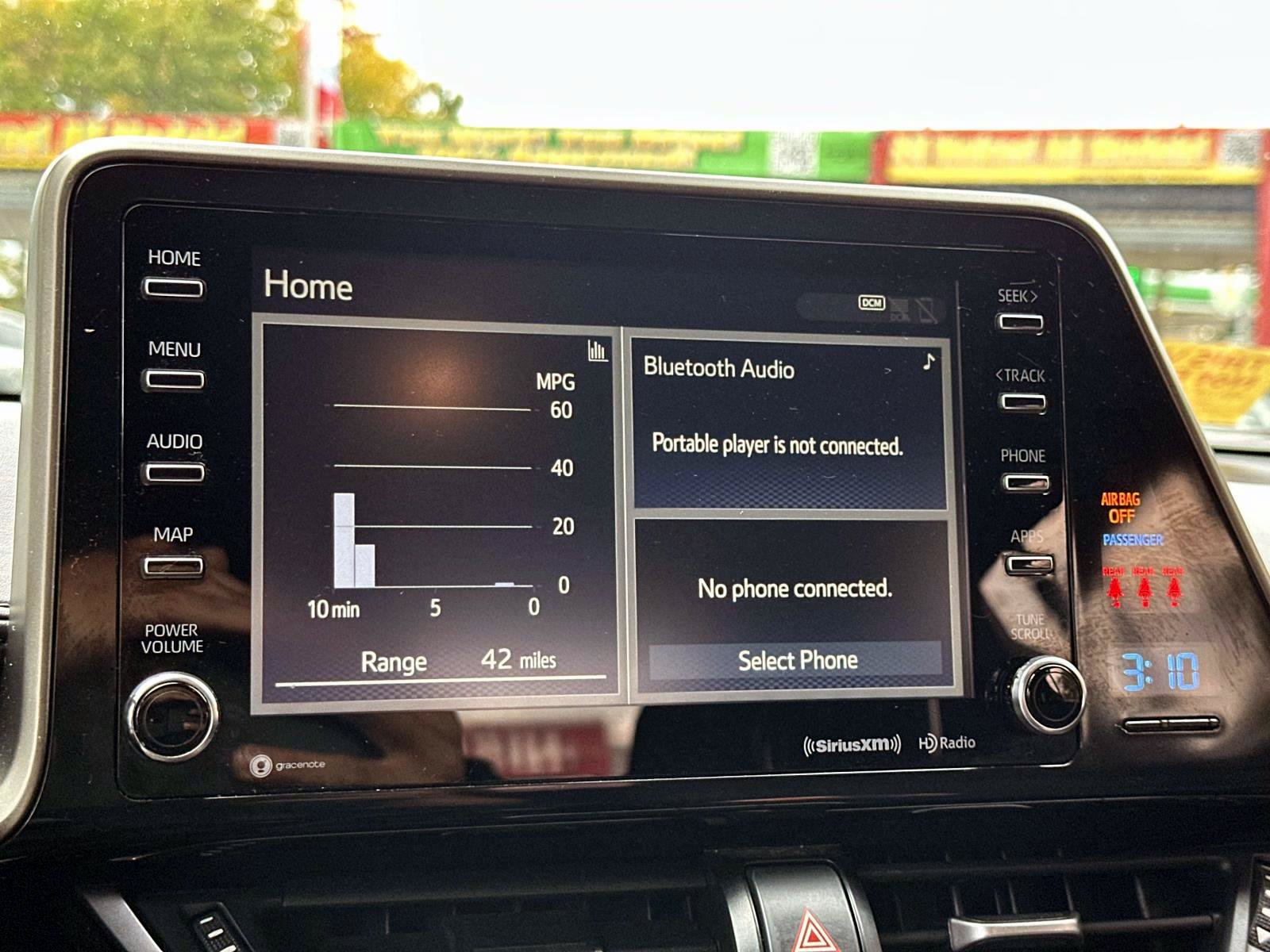 Used 2019 Toyota C-HR XLE FWD image 19