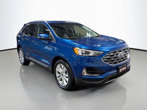 Used 2020 Ford Edge Titanium w/ Cargo Accessory Package FWD image 24