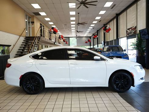 Used 2015 Chrysler 200 Limited w/ Convenience Group FWD image 16