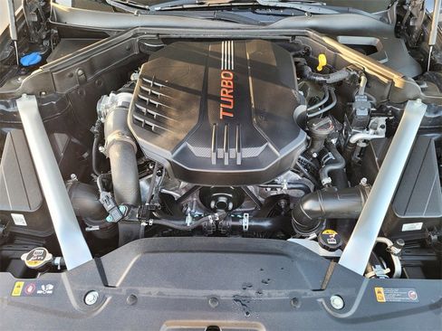 Used 2022 Kia Stinger GT2 image 25