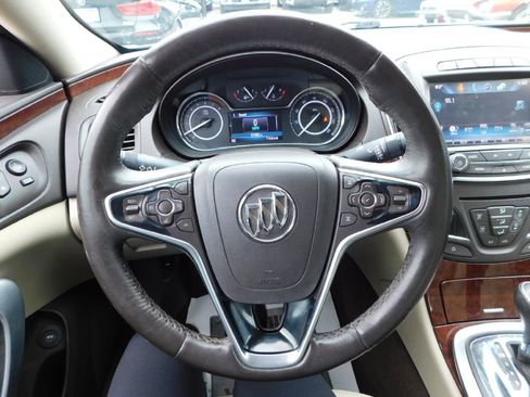 Used 2016 Buick Regal Premium image 26