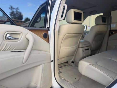 Used 2012 INFINITI QX56 4WD w/ Theater Pkg image 24
