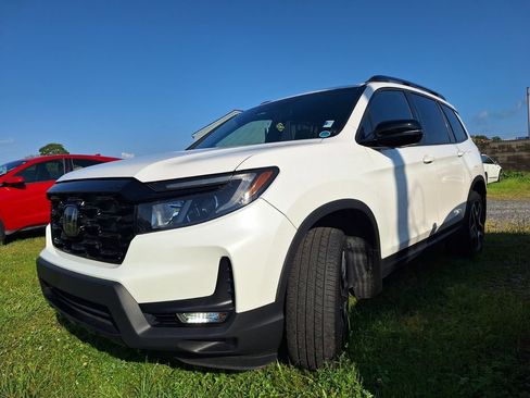 Used 2023 Honda Passport Elite image 1