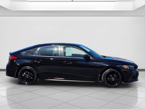 Certified 2024 Honda Civic Sport image 4