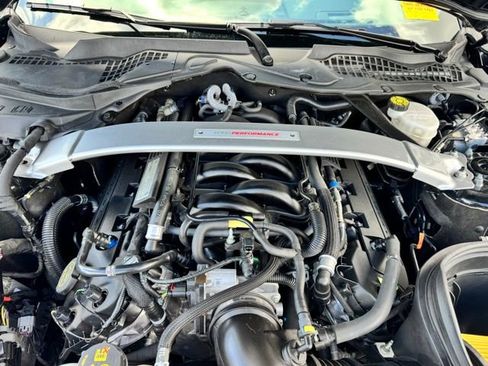 Used 2018 Ford Mustang Shelby GT350 w/ Electronics Package RWD image 22