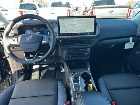 New 2025 Ford Bronco Sport Outer Banks w/ Outer Banks Tech Package+ image 17