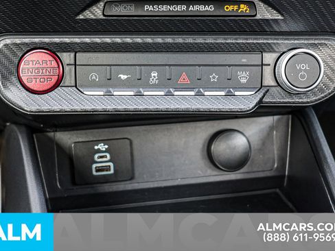 Used 2025 Ford Mustang Premium image 33