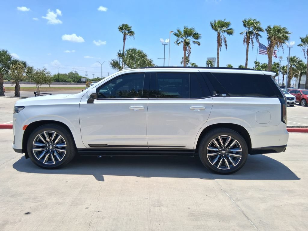 Used 2024 Cadillac Escalade Sport Platinum RWD image 3