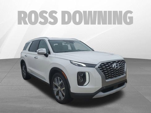 Used 2022 Hyundai Palisade SEL w/ Premium Package FWD image 3