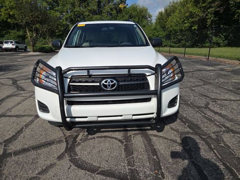 Used 2012 Toyota RAV4 4WD w/ Value Pkg image 4