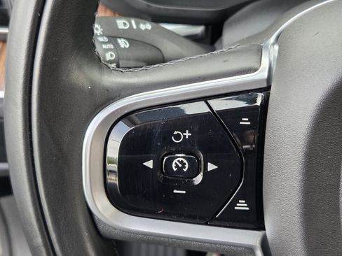 Used 2020 Volvo XC60 T6 Inscription w/ Protection Package Premier AWD/4WD image 24