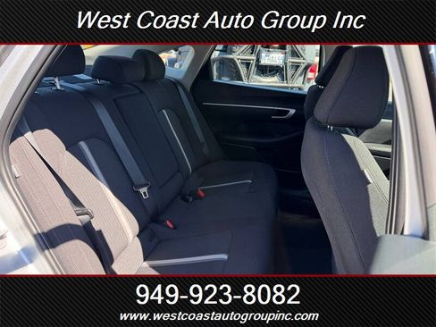 Used 2025 Hyundai Sonata SEL FWD image 11