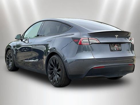 Used 2022 Tesla Model Y Performance AWD/4WD image 4