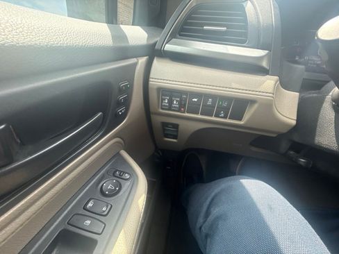 Used 2020 Honda Odyssey EX-L image 17