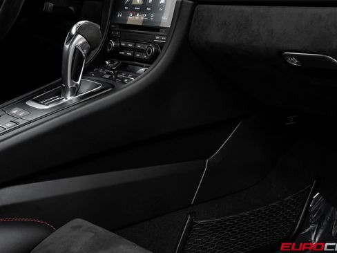 Used 2018 Porsche 911 GT3 image 36