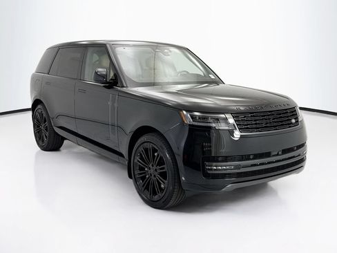 New 2026 Land Rover Range Rover Long Wheelbase SE AWD/4WD image 3