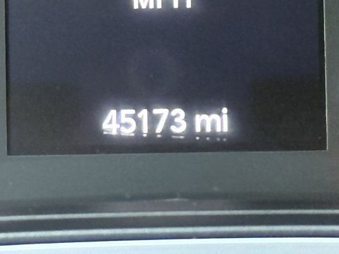 Used 2021 Jeep Cherokee Latitude Lux w/ Trailer Tow Group image 29