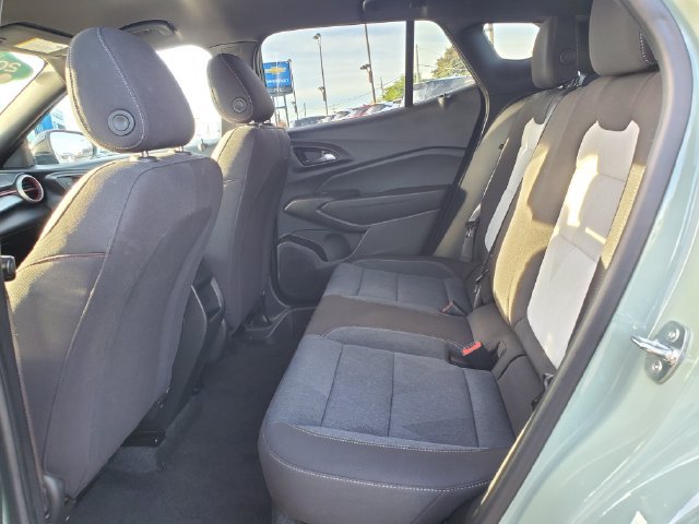 Certified 2024 Chevrolet Trax RS w/ Driver Confidence Package FWD image 11