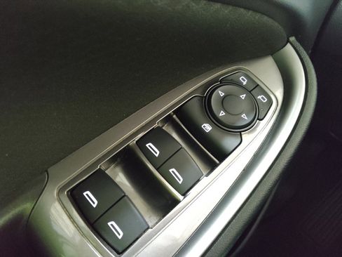 Used 2020 Chevrolet Malibu LS image 27