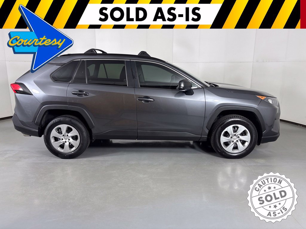 Used 2021 Toyota RAV4 LE w/ Carpet Mat Package (TMS) FWD image 9