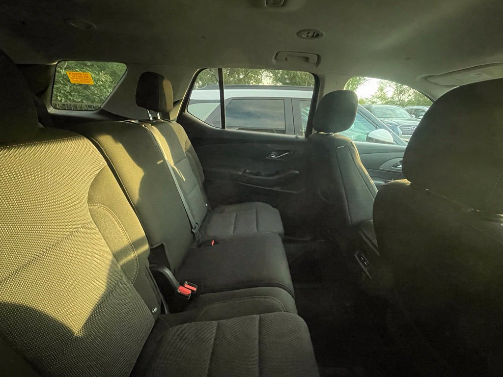 Used 2021 Chevrolet Traverse LS FWD image 6