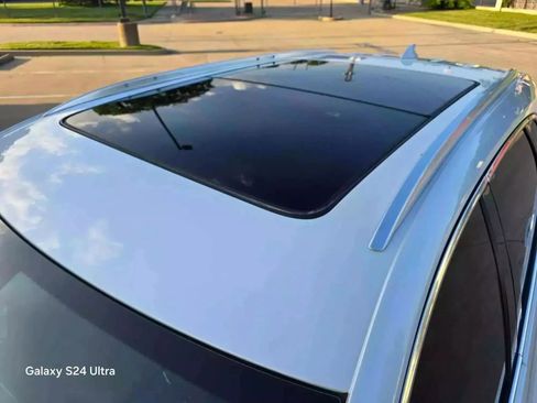 Used 2017 Cadillac XT5 Platinum image 6