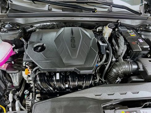 Certified 2025 Kia K5 LXS image 28