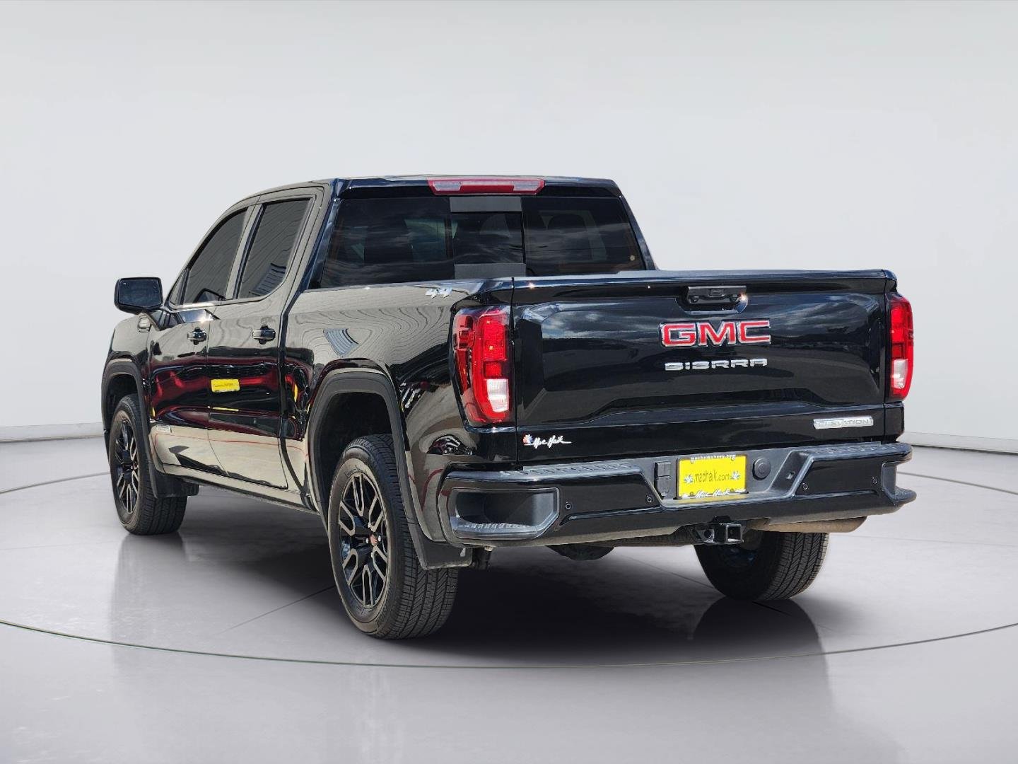 Used 2026 GMC Sierra 1500 Elevation w/ Preferred Package AWD/4WD image 7