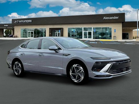 New 2026 Hyundai Sonata SEL FWD image 10
