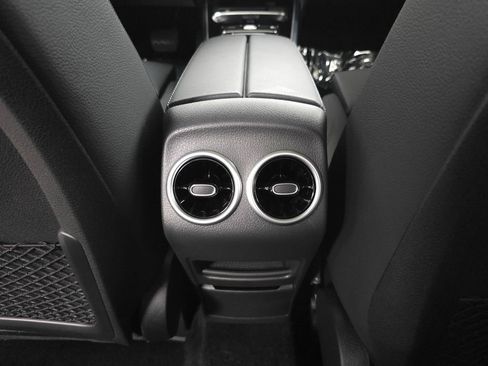 Certified 2026 Mercedes-Benz GLB 250 4MATIC image 26