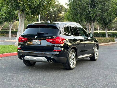 Used 2018 BMW X3 xDrive30i AWD/4WD image 4