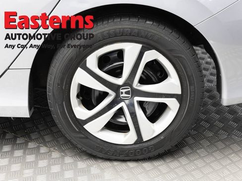 Used 2019 Honda Civic LX image 8