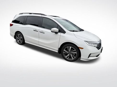 Used 2024 Honda Odyssey Touring image 5