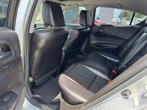 Used 2017 Acura ILX image 8